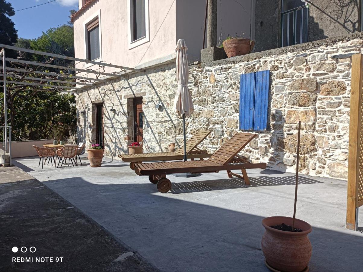 Stairs Homes & Suites Kamaria  Buitenkant foto
