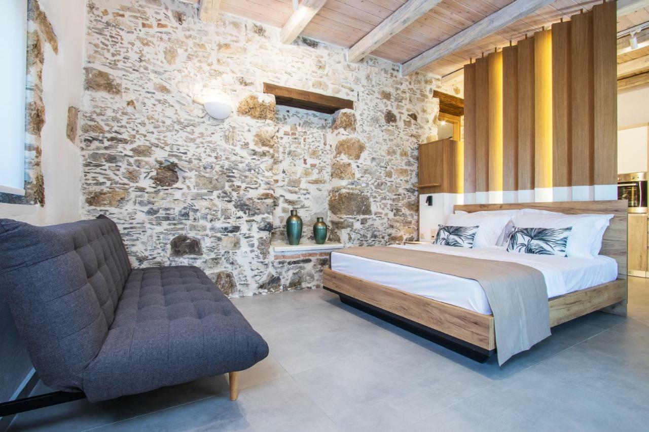 Stairs Homes & Suites Kamaria  Buitenkant foto
